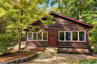 10 Cliff Rd, West Milford, NJ 07480 - Photo 1