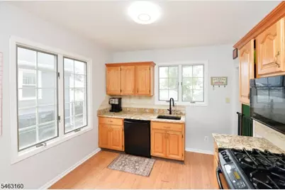 18 Minerva Ave, Hawthorne, NJ 07506 - Photo 7