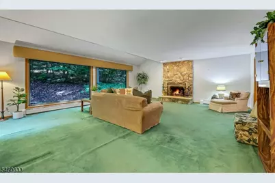100 Cheshire Ln, Ringwood, NJ 07456 - Photo 15