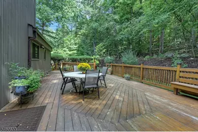 100 Cheshire Ln, Ringwood, NJ 07456 - Photo 31