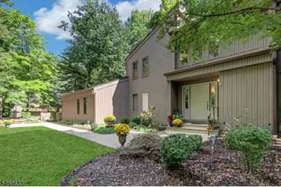 100 Cheshire Ln, Ringwood, NJ 07456 - Photo 1