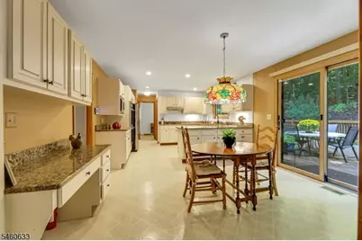 100 Cheshire Ln, Ringwood, NJ 07456 - Photo 13