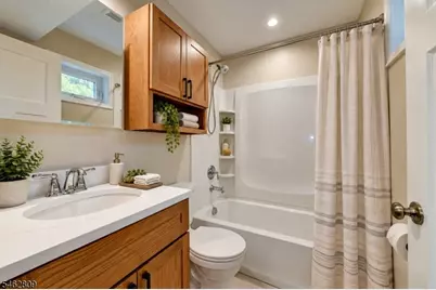 122 Bartine St. #2, Somerville, NJ 08876 - Photo 3