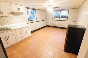 74 Raritan Rd, Linden, NJ 07036 - Photo 17