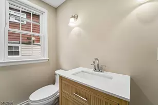 119 Colfax Ave, Pompton Lakes, NJ 07442 - Photo 17