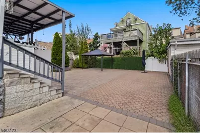 128 Redwood Ave, Paterson, NJ 07522 - Photo 33