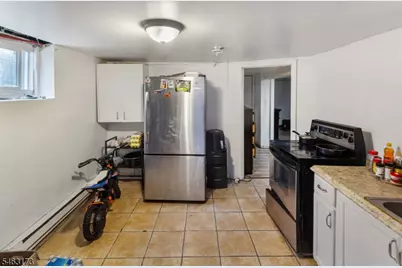 128 Redwood Ave, Paterson, NJ 07522 - Photo 25