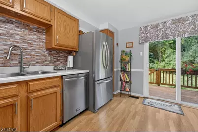 34 Cambridge, Oxford Township, NJ 07863 - Photo 9