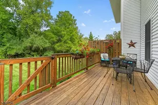 34 Cambridge, Oxford Township, NJ 07863 - Photo 19