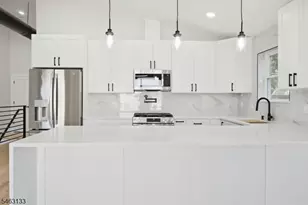 257 S 7th St, Newark, NJ 07103 - Photo 37