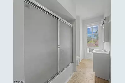 401 W Moore St, Hackettstown, NJ 07840 - Photo 33