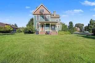 401 W Moore St, Hackettstown, NJ 07840 - Photo 37