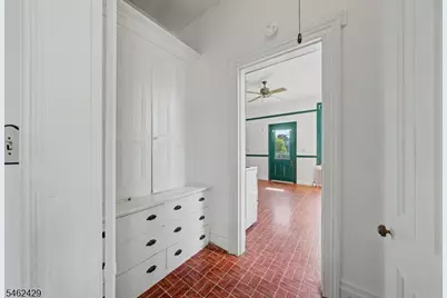 401 W Moore St, Hackettstown, NJ 07840 - Photo 29