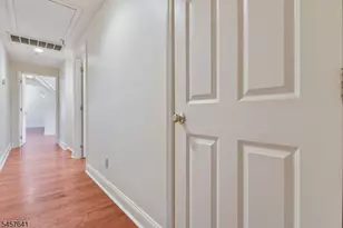 55 S Fullerton Ave, Montclair, NJ 07042 - Photo 27