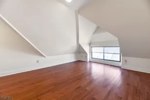 55 S Fullerton Ave, Montclair, NJ 07042 - Photo 19