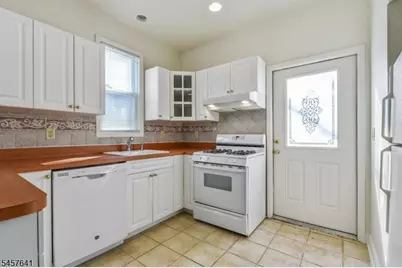 55 S Fullerton Ave #A, Montclair, NJ 07042 - Photo 11