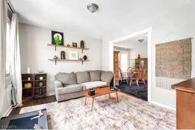 270 Goldsmith Ave, Newark, NJ 07112 - Photo 3
