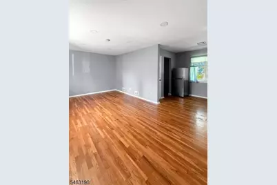 115 Laurel St #6, Ridgefield, NJ 07660 - Photo 3