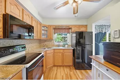 5 Canal St, Roxbury Township, NJ 07852 - Photo 9