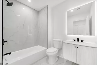319 Delaware Ave, Union Township, NJ 07083 - Photo 39