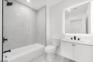 319 Delaware Ave, Union Township, NJ 07083 - Photo 39