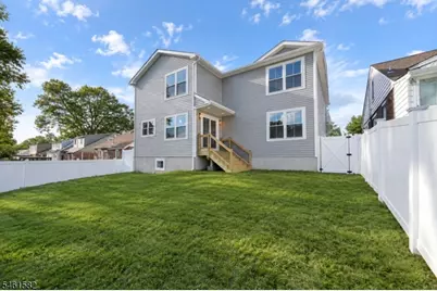 319 Delaware Ave, Union Township, NJ 07083 - Photo 41