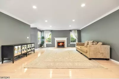 130 Butternut Dr #130, Wayne, NJ 07470 - Photo 7