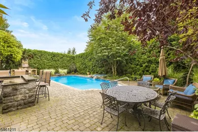 11 Tannery Ln, Roseland, NJ 07068 - Photo 43