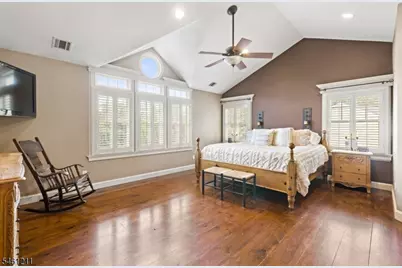11 Tannery Ln, Roseland, NJ 07068 - Photo 17
