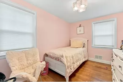 818 Ridge Rd, Cedar Grove, NJ 07009 - Photo 13