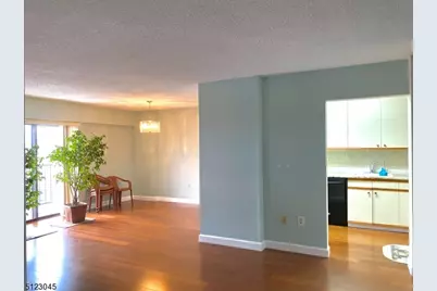10 N Wood Ave Unit #702, Linden, NJ 07036 - Photo 3