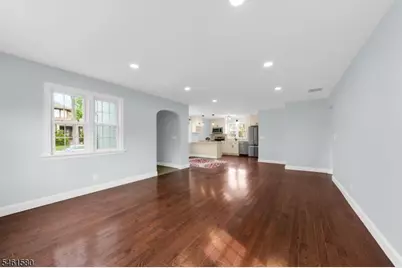 362 E Clay Ave, Roselle Park, NJ 07204 - Photo 3