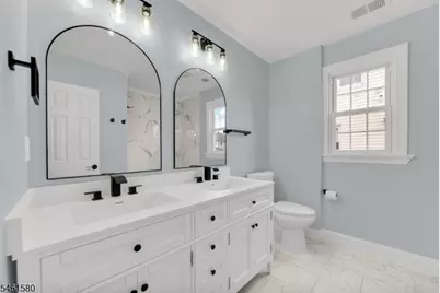 362 E Clay Ave, Roselle Park, NJ 07204 - Photo 11