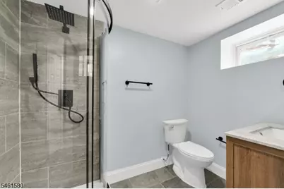 362 E Clay Ave, Roselle Park, NJ 07204 - Photo 17