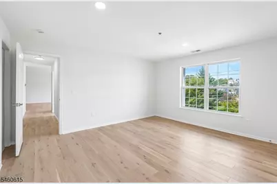 300 Schuyler Ave #16, Kearny, NJ 07032 - Photo 23
