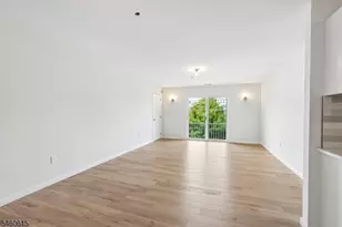 300 Schuyler Ave, Kearny, NJ 07032 - Photo 9