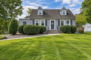 17 Charlotte Dr, Bridgewater, NJ 08807 - Photo 1