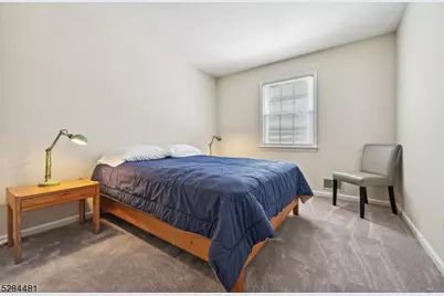 545 Trinity Pl, Westfield, NJ 07090 - Photo 15