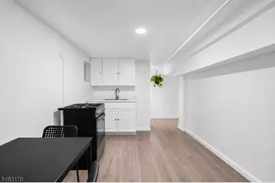 89 Burgess Pl, Passaic, NJ 07055 - Photo 25