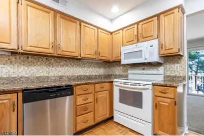 7 Dorset Ln, Bedminster Township, NJ 07921 - Photo 17
