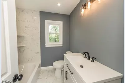 5 Underhill Ct, Nutley, NJ 07110 - Photo 11