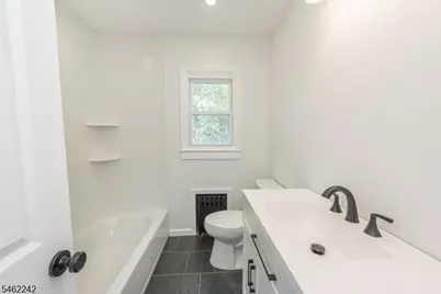 5 Underhill Ct, Nutley, NJ 07110 - Photo 23