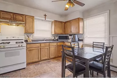 305 Pacific St, Paterson, NJ 07503 - Photo 13