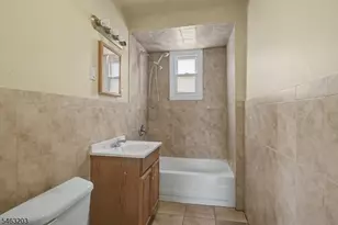 305 Pacific St, Paterson, NJ 07503 - Photo 23