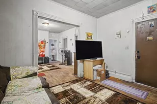 305 Pacific St, Paterson, NJ 07503 - Photo 5