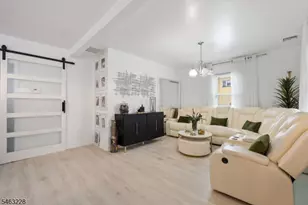 18 W Grochowiak St, South River, NJ 08882 - Photo 7