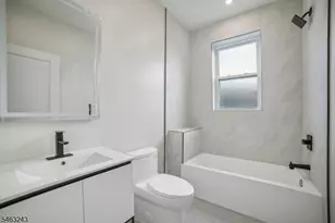 114 Peabody Pl, Newark, NJ 07104 - Photo 29