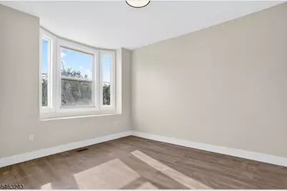 114 Peabody Pl, Newark, NJ 07104 - Photo 25