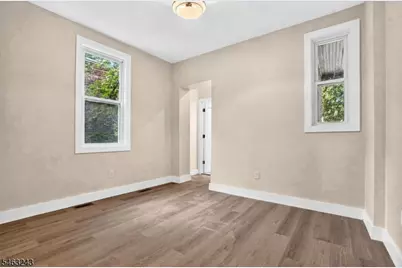 114 Peabody Pl, Newark, NJ 07104 - Photo 15