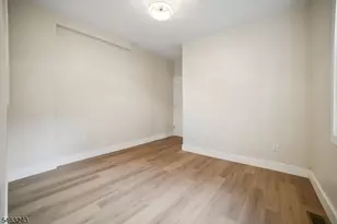 114 Peabody Pl, Newark, NJ 07104 - Photo 25